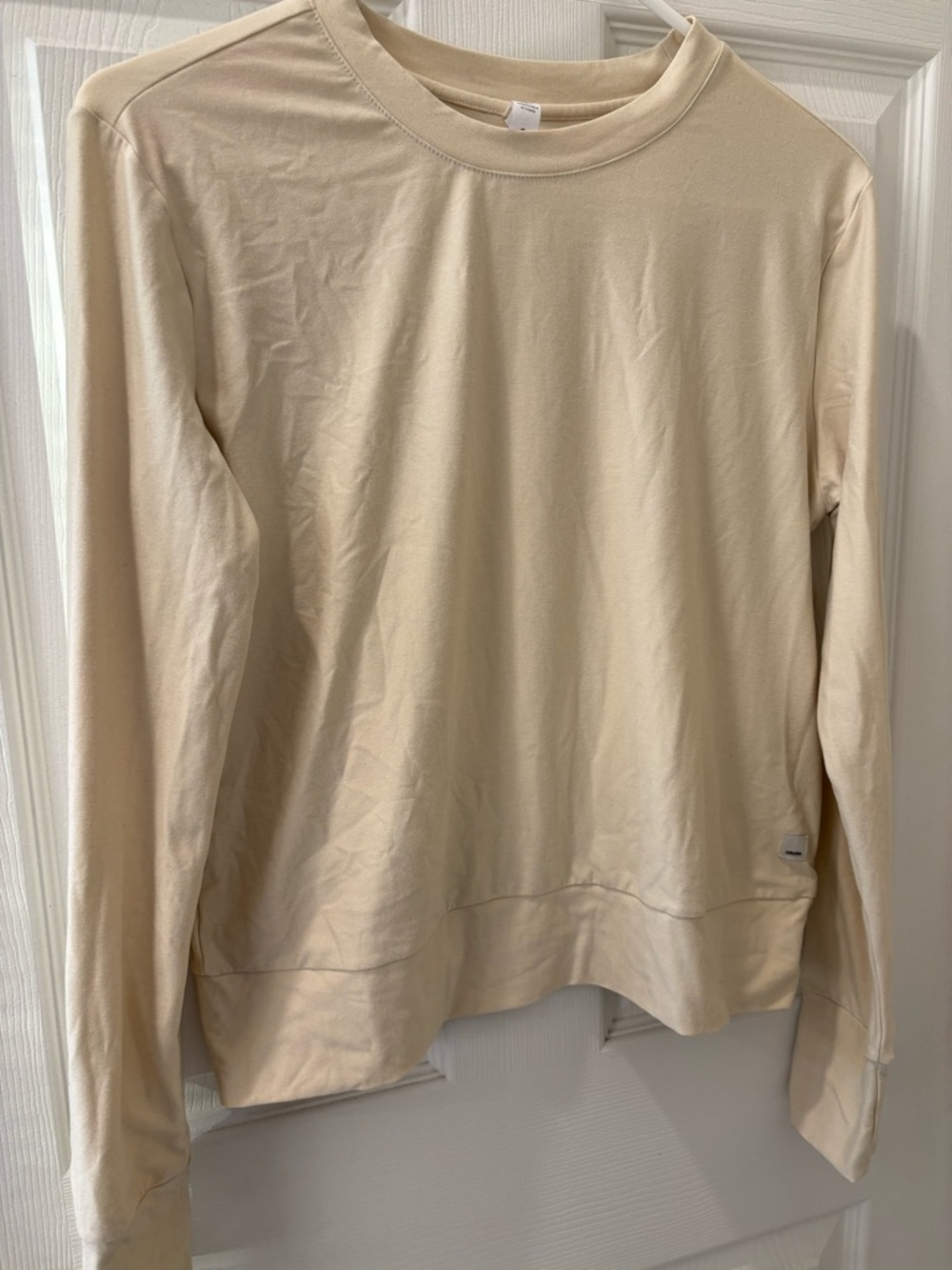 Ododos‎ light cream crewneck sweatshirt